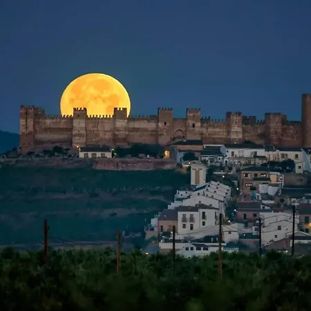 La De Laura Villa Baños de la Encina