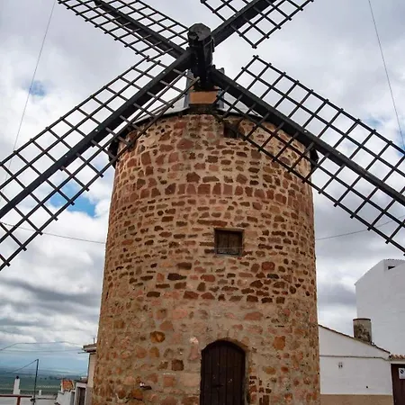 La De Laura